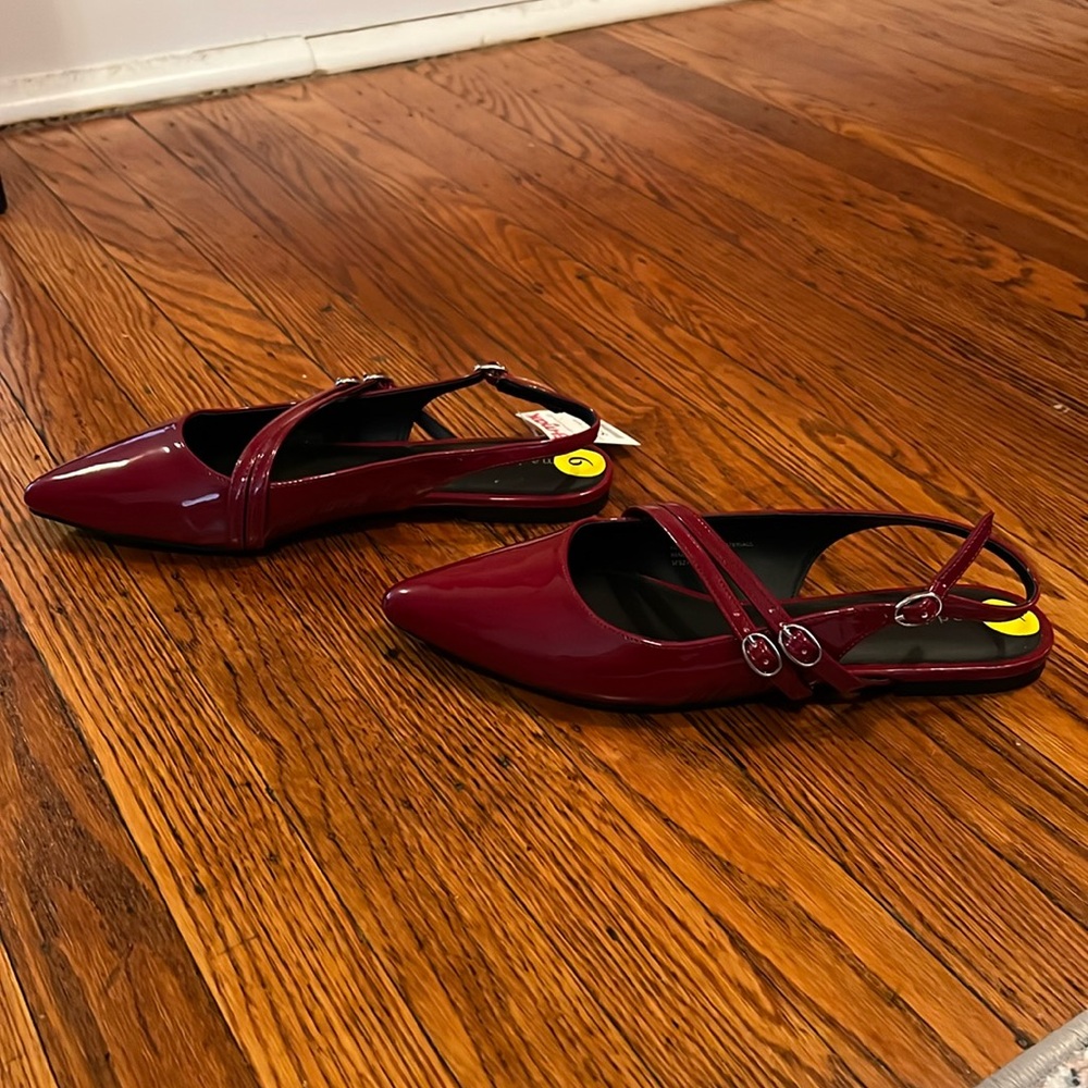 NWT! Madden Girl Wine Red Flats